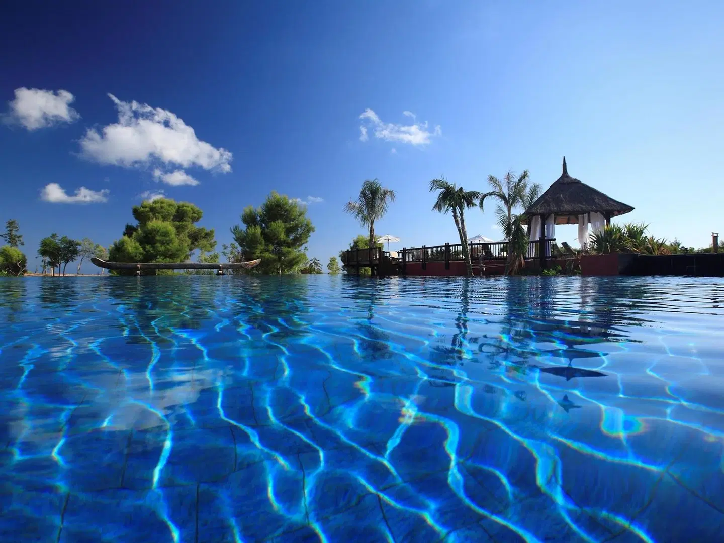 Asia Gardens Hotel & Thai Spa, a Royal Hideaway Hotel OUTDOOR_POOL