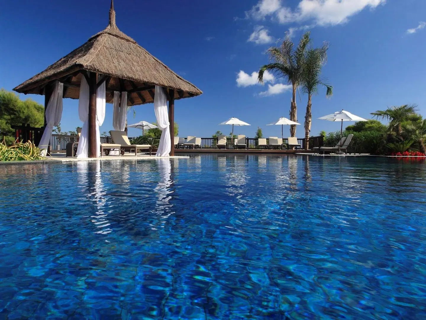 Asia Gardens Hotel & Thai Spa, a Royal Hideaway Hotel Strand