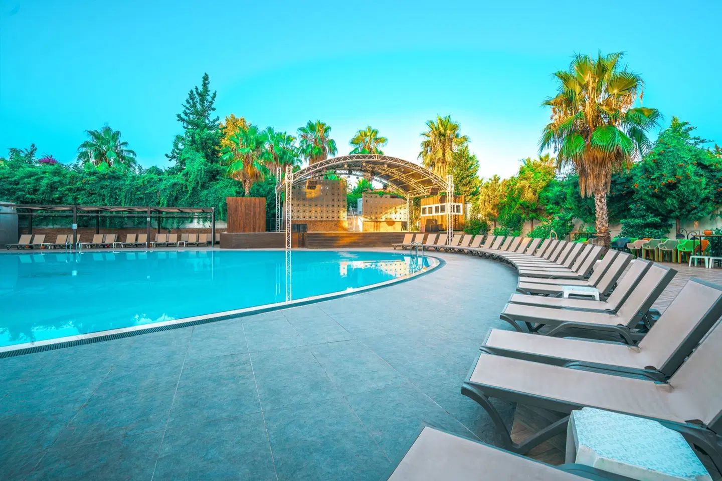 Orfeus Queen Spa OUTDOOR_POOL