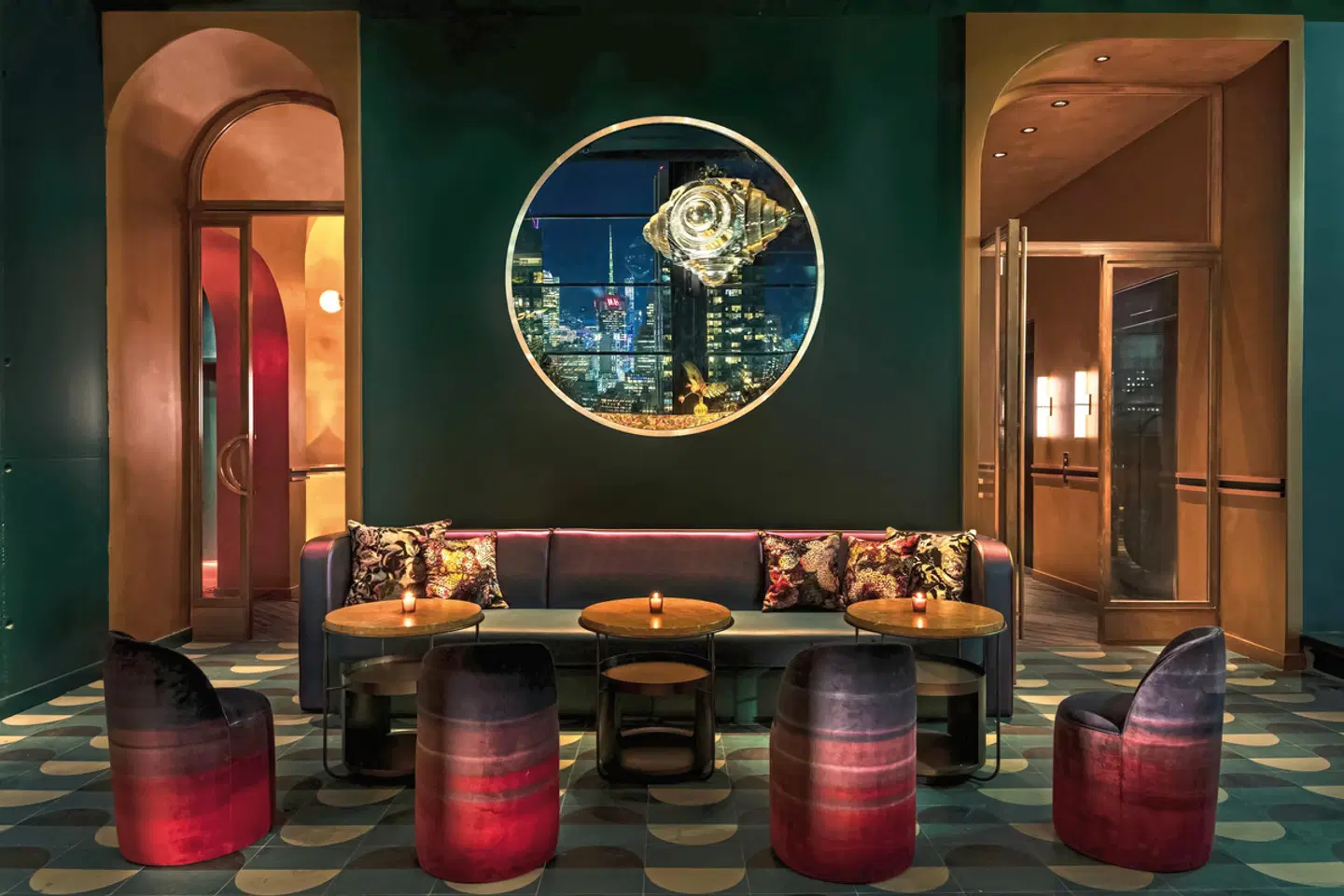 Moxy NYC Chelsea Bar