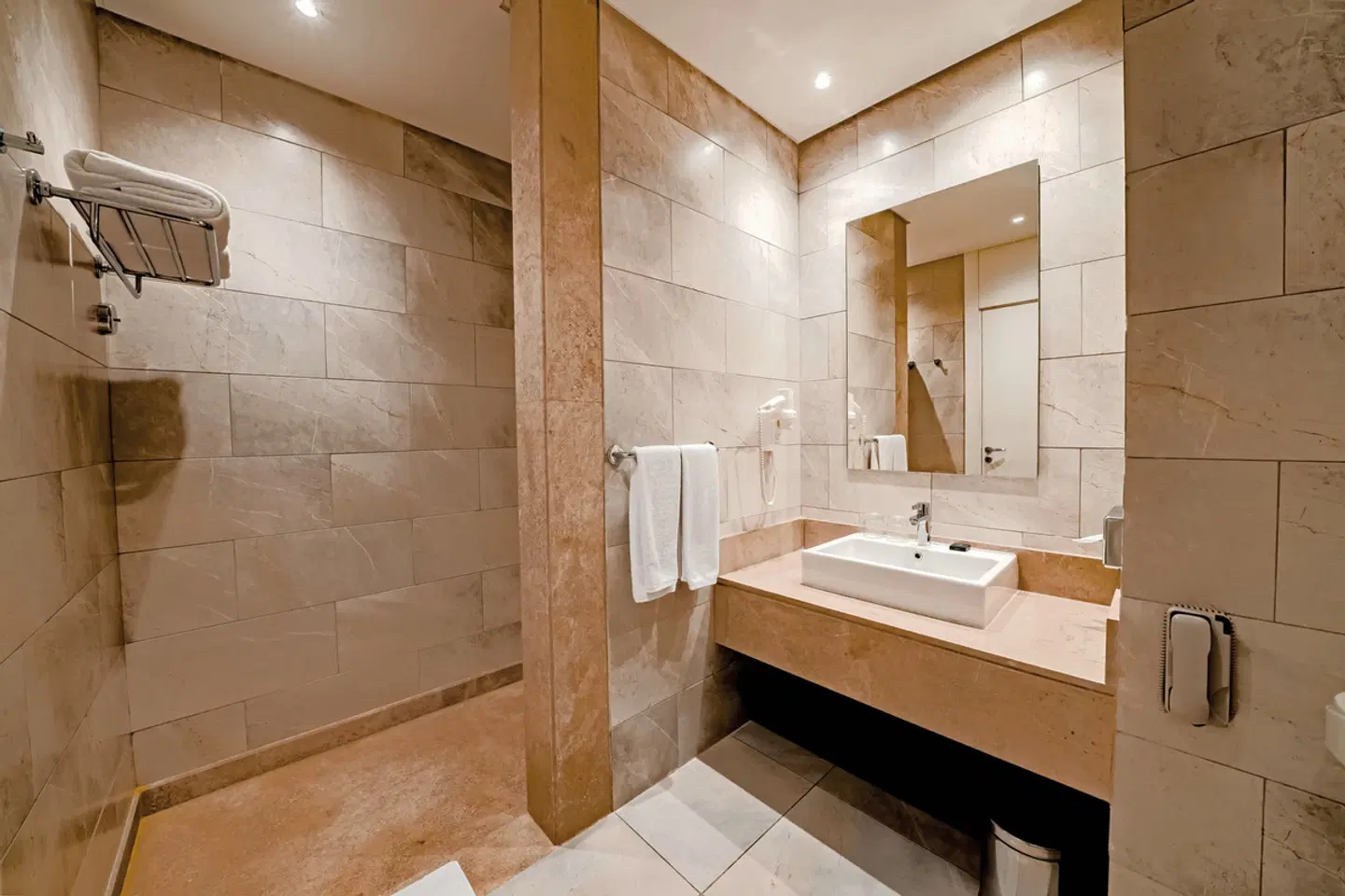 Sentido Reef Oasis Suakin Resort Badezimmer