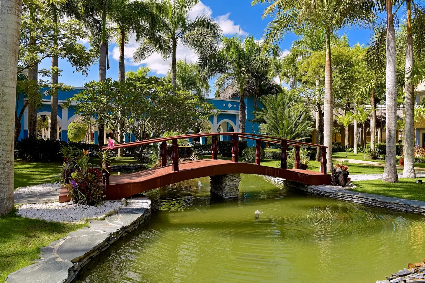 Iberostar Waves Costa Dorada Garten