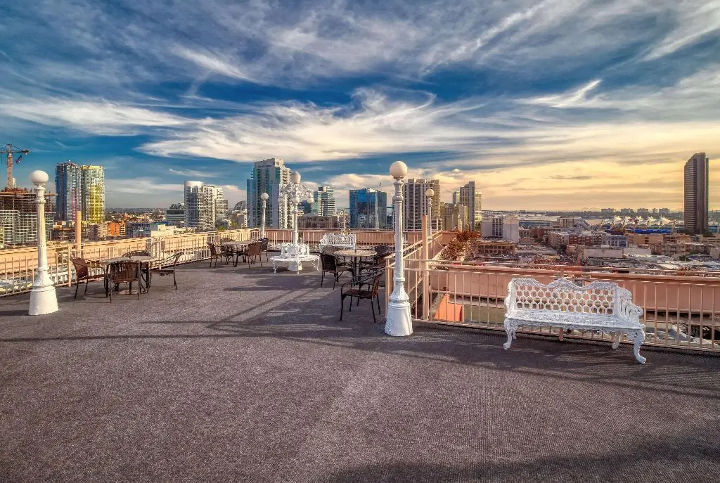 Ramada by Wyndham San Diego Gaslamp Convention Center Terrasse