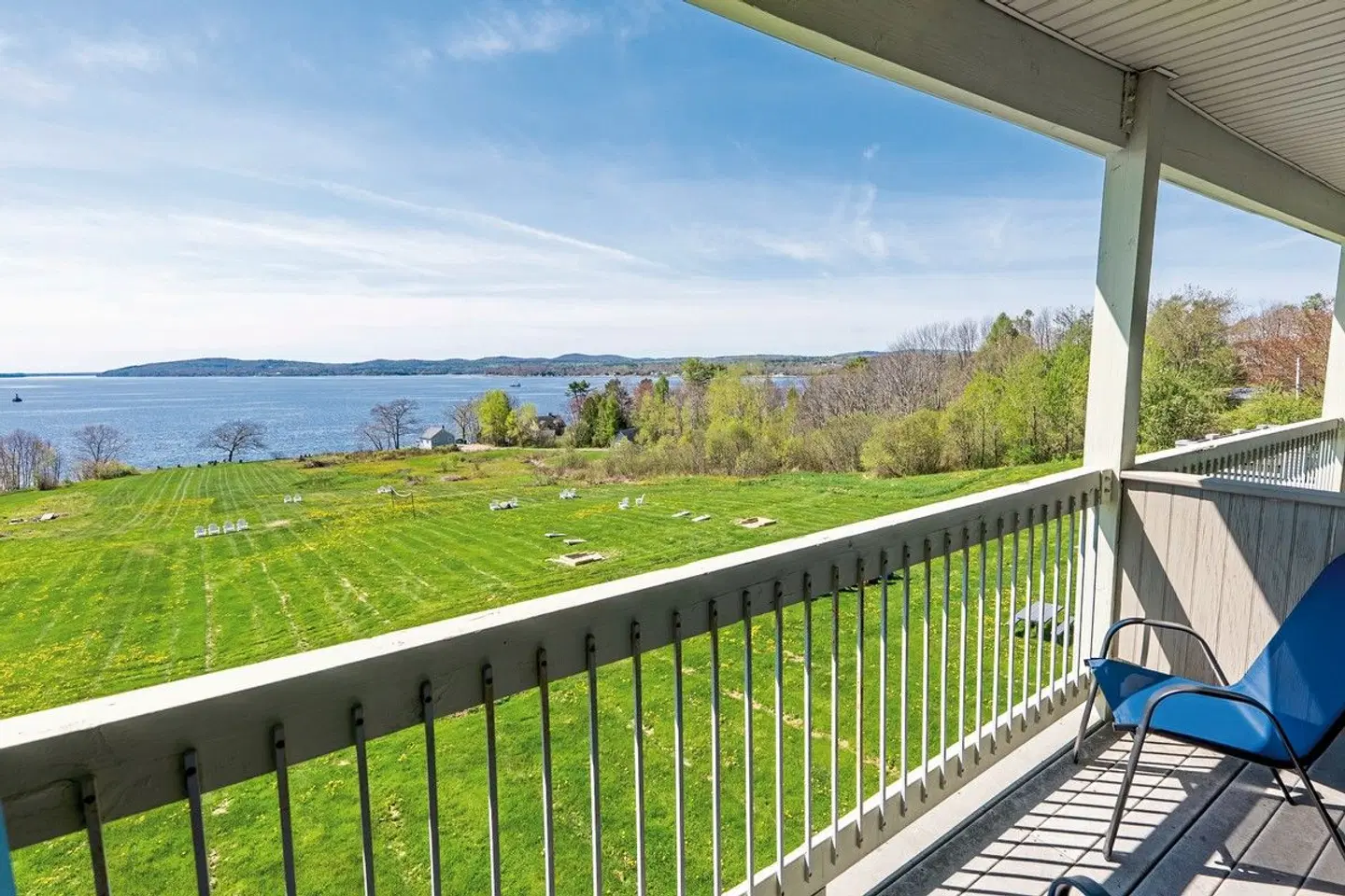 Fireside Inn & Suites Belfast LANDSCAPE