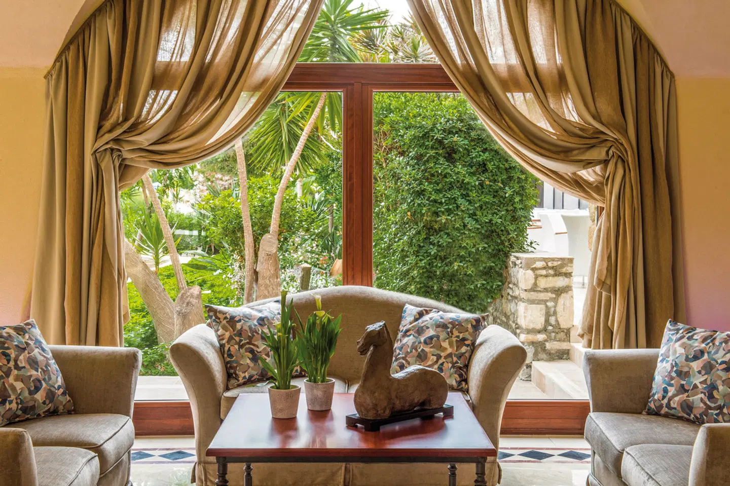 Mitsis Ramira LOUNGE_LOBBY