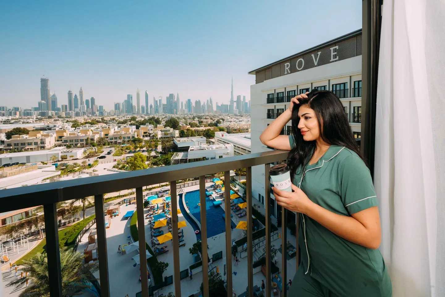 Rove La Mer Beach, Jumeirah PEOPLE