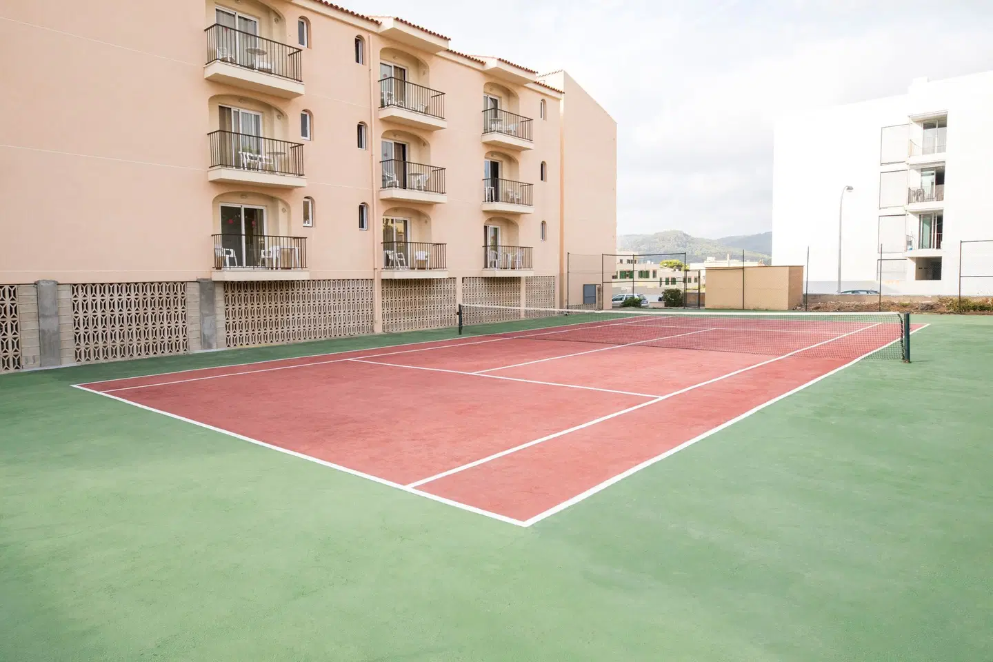 Lliteras SPORTS_AND_LEISURE