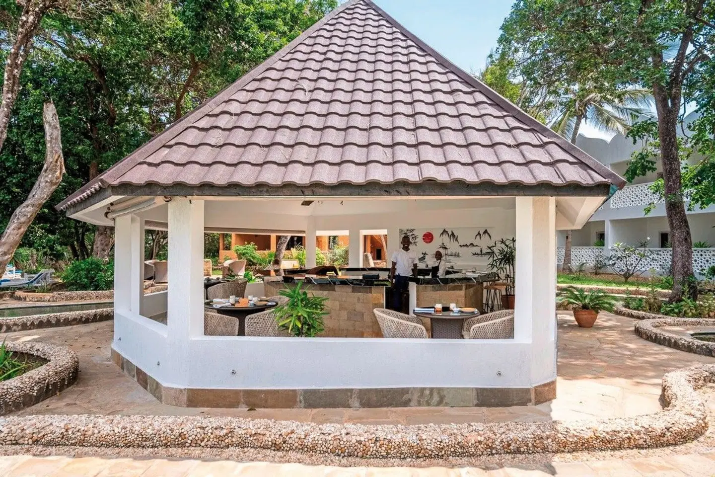 Chale Island Resort Bar