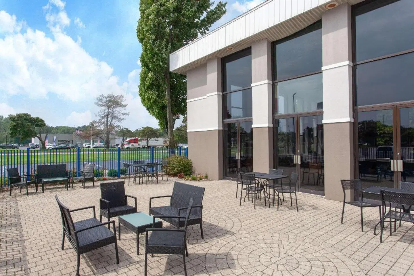 Baymont by Wyndham Grand Haven Terrasse