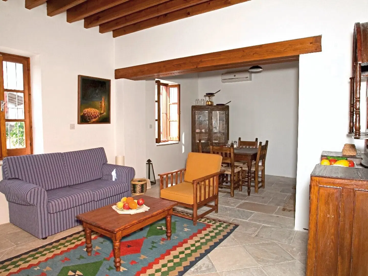 Filokypros Character Houses ROOM_EXAMPLE