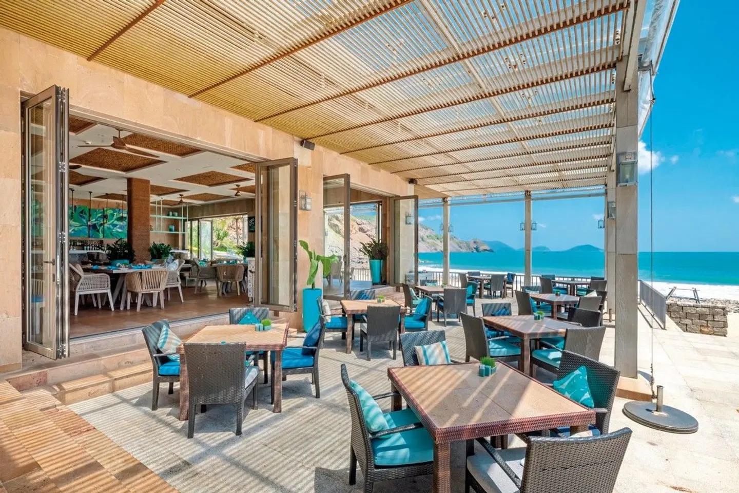 Mia Resort Nha Trang Restaurant