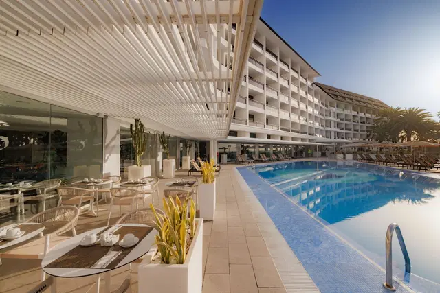 Don Gregory by Dunas OUTDOOR_POOL