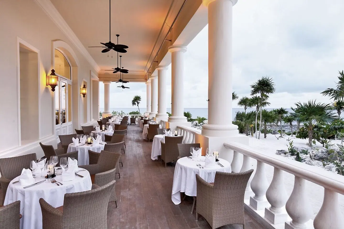 Barceló Maya Palace Restaurant