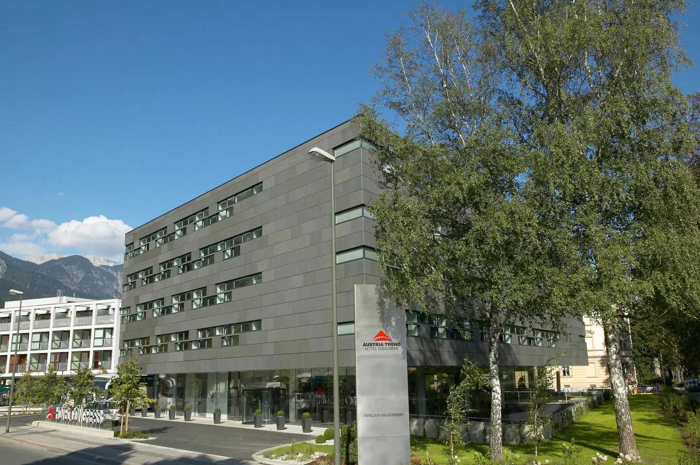 Austria Trend Hotel Congress Innsbruck EXTERIOR