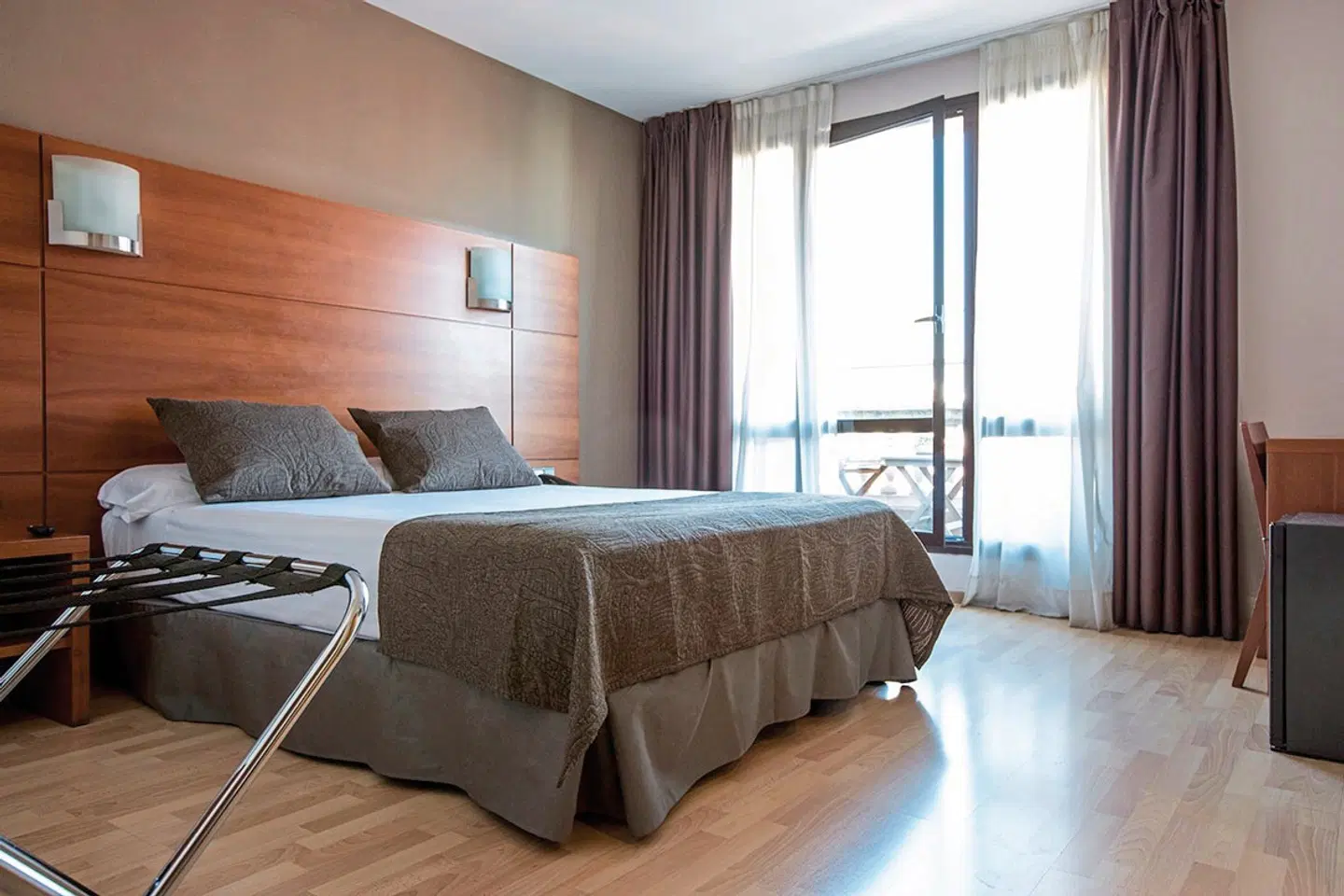 Hotel Via Augusta ROOM_EXAMPLE