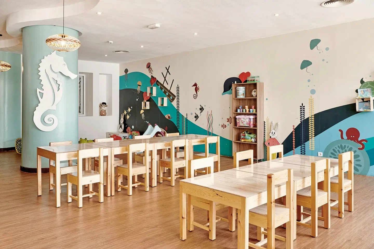 Iberostar Waves Founty Beach Bar