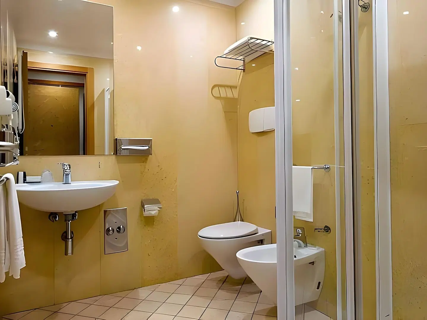 Crowne Plaza Padova Badezimmer