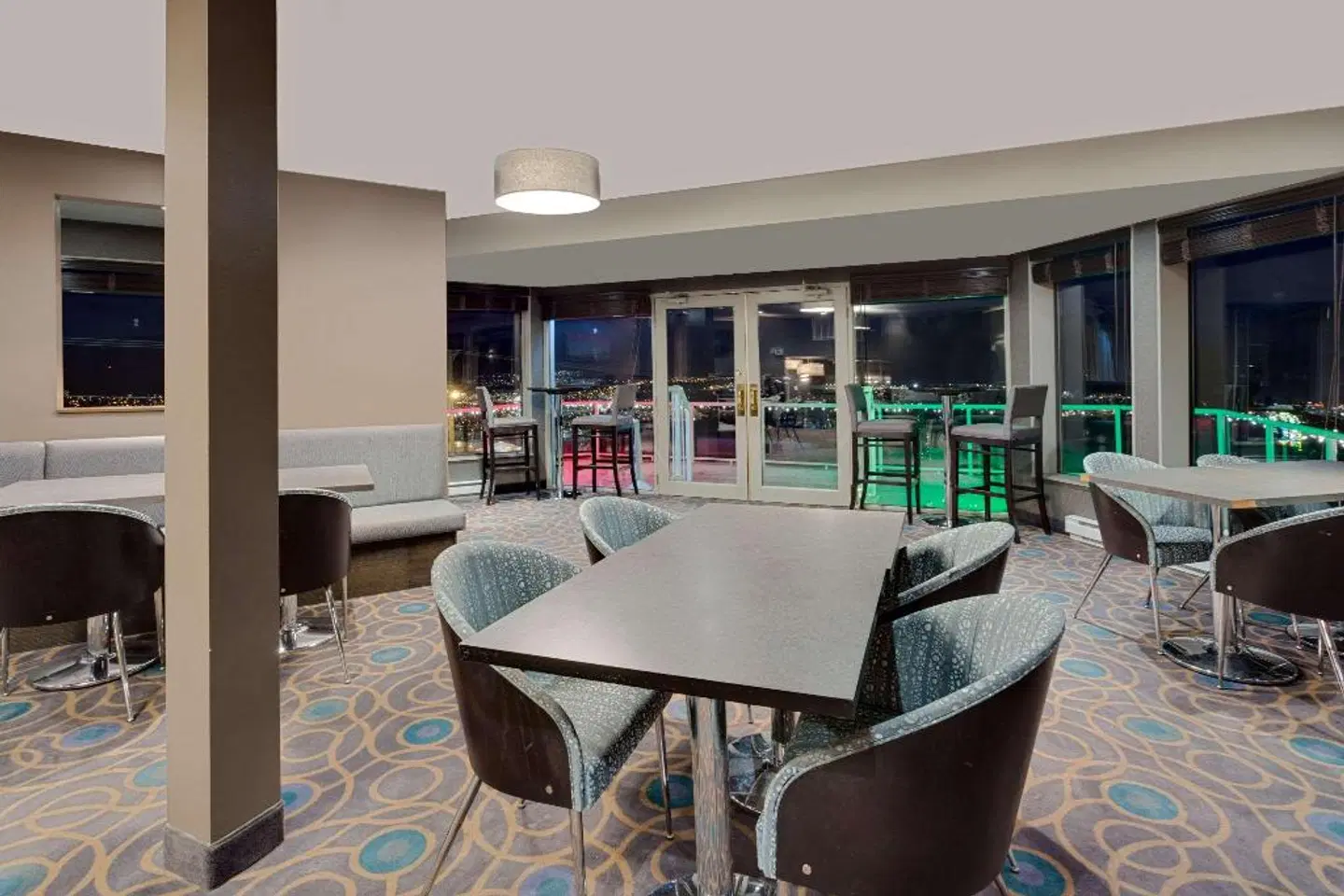 Ramada by Wyndham Kamloops LOUNGE_LOBBY
