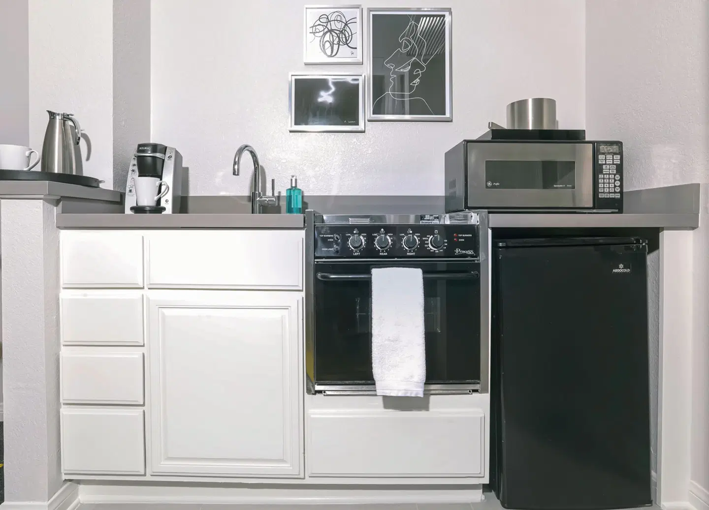 The Montrose at Beverly Hills MODEL_IMPRESSION