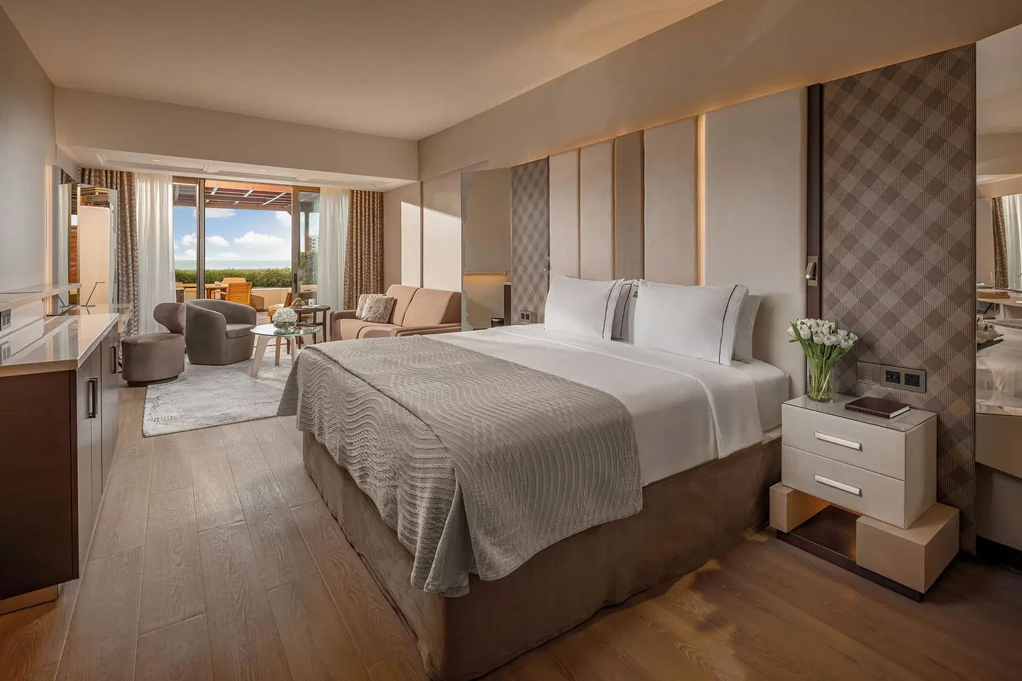 Four Seasons ROOM_EXAMPLE