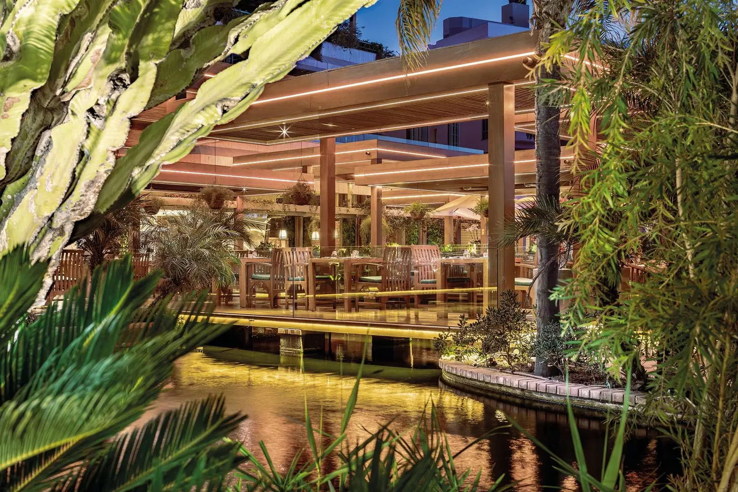 Four Seasons Restaurant