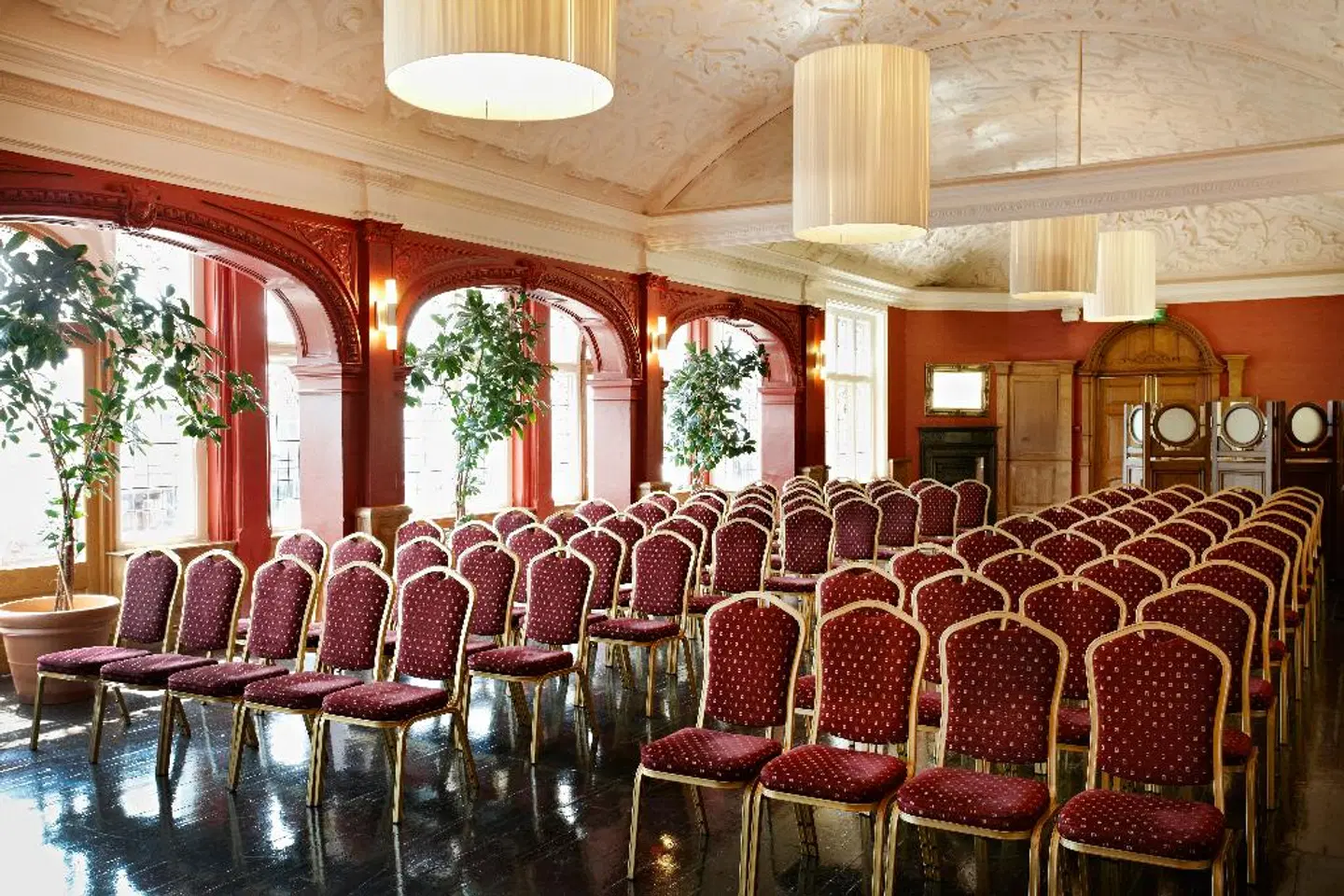 Clayton Crown Hotel London Konferenz