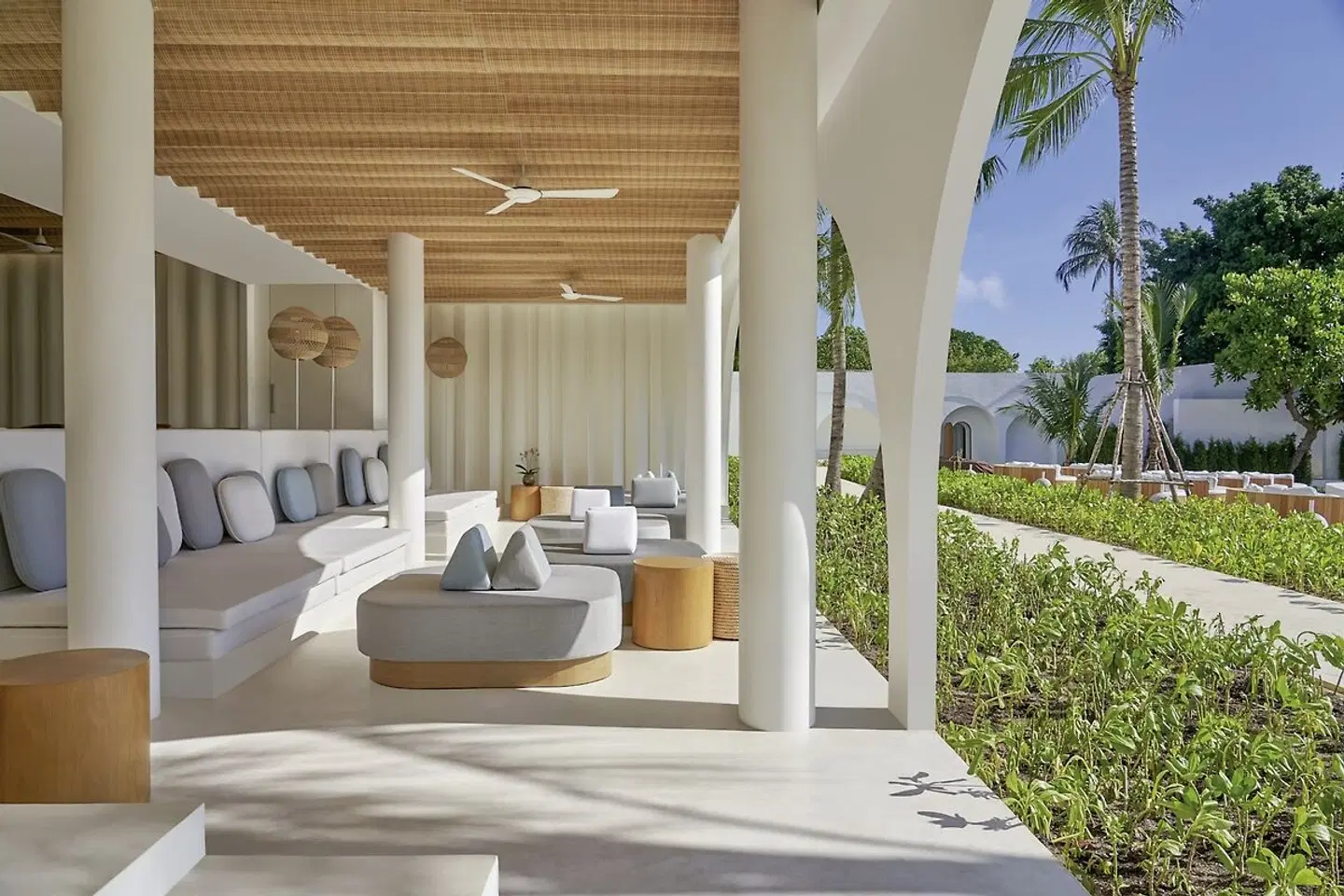 SALA Samui Chaweng Beach Resort Terrasse