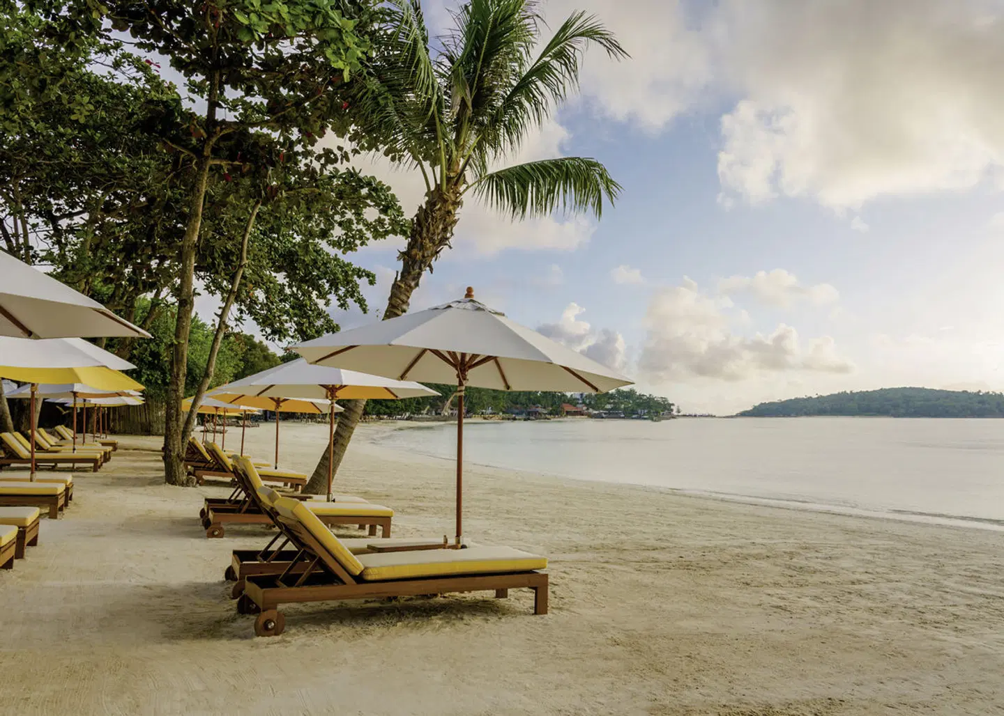 SALA Samui Chaweng Beach Resort Strand