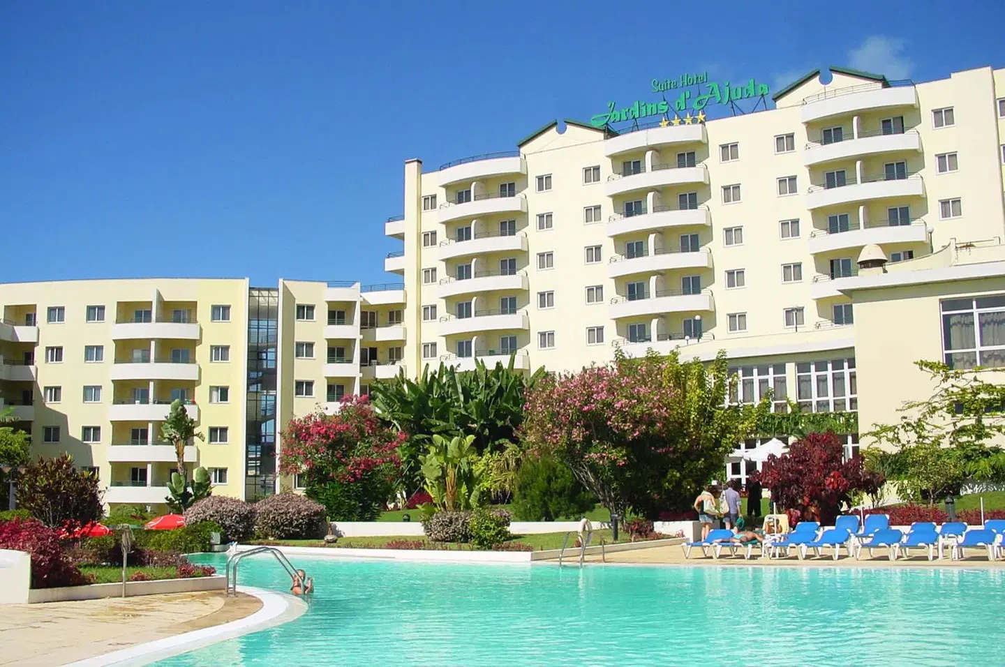 Suite Hotel Jardins Da Ajuda OUTDOOR_POOL