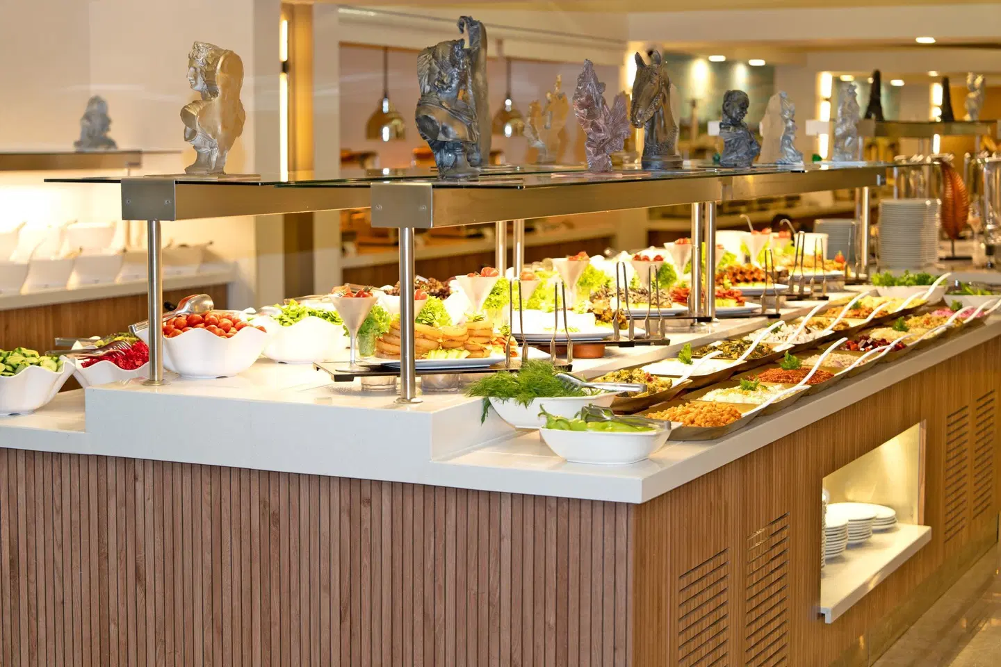 Avena Resort Hotel Restaurant