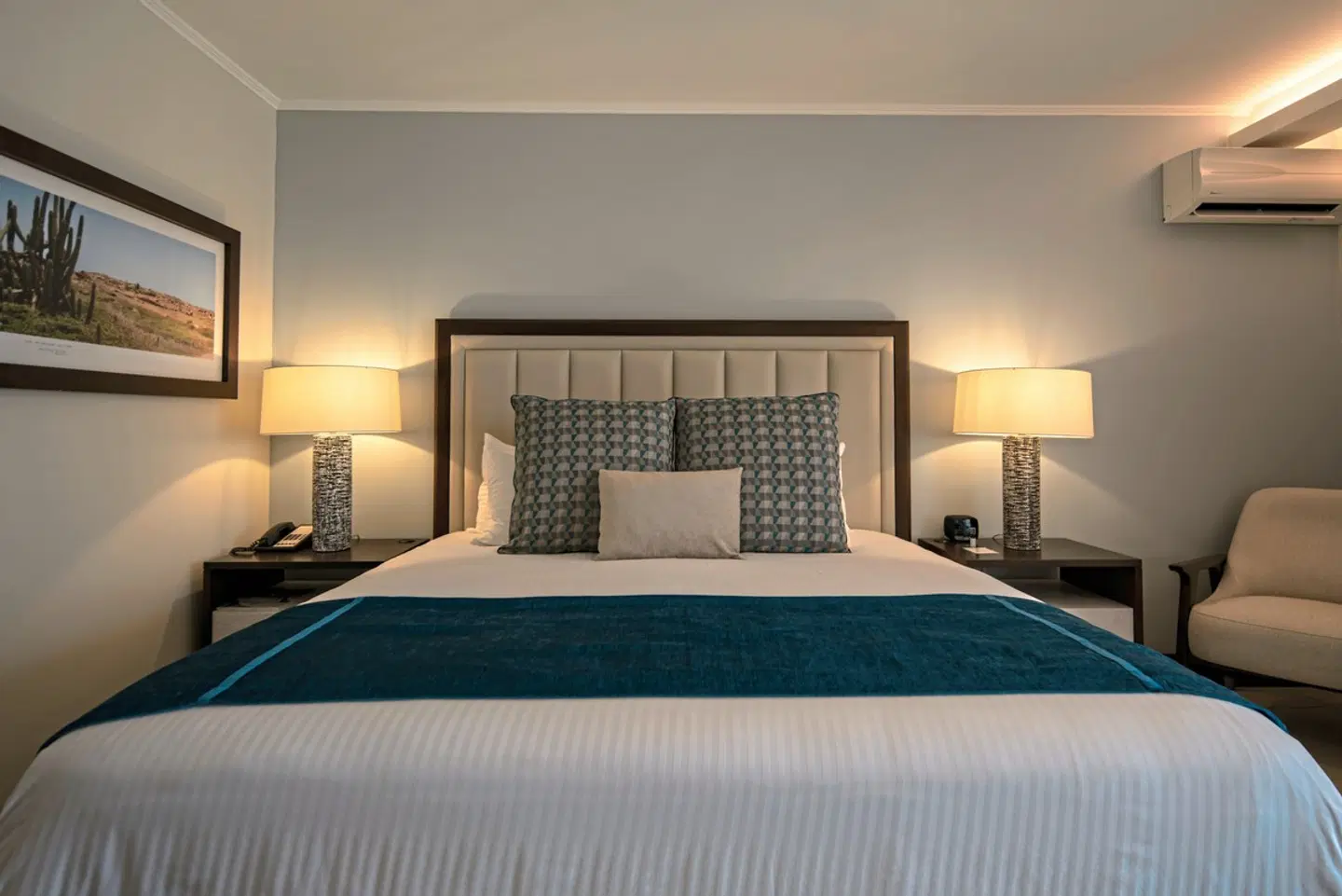 Manchebo Beach Resort and Spa ROOM_EXAMPLE