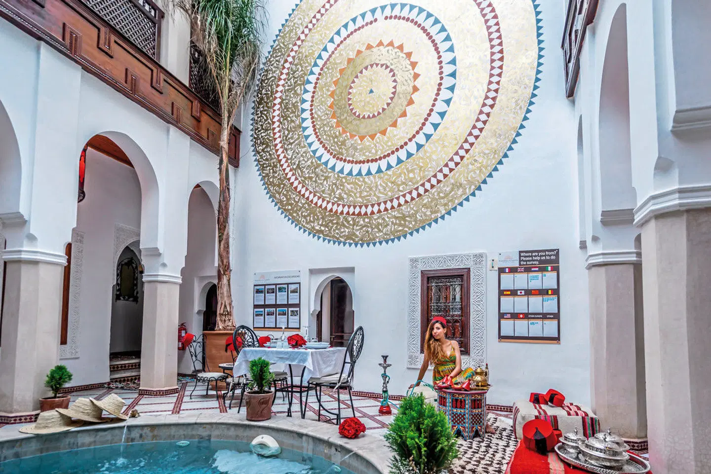 Riad Safran et Cannelle & Spa Hallenbad