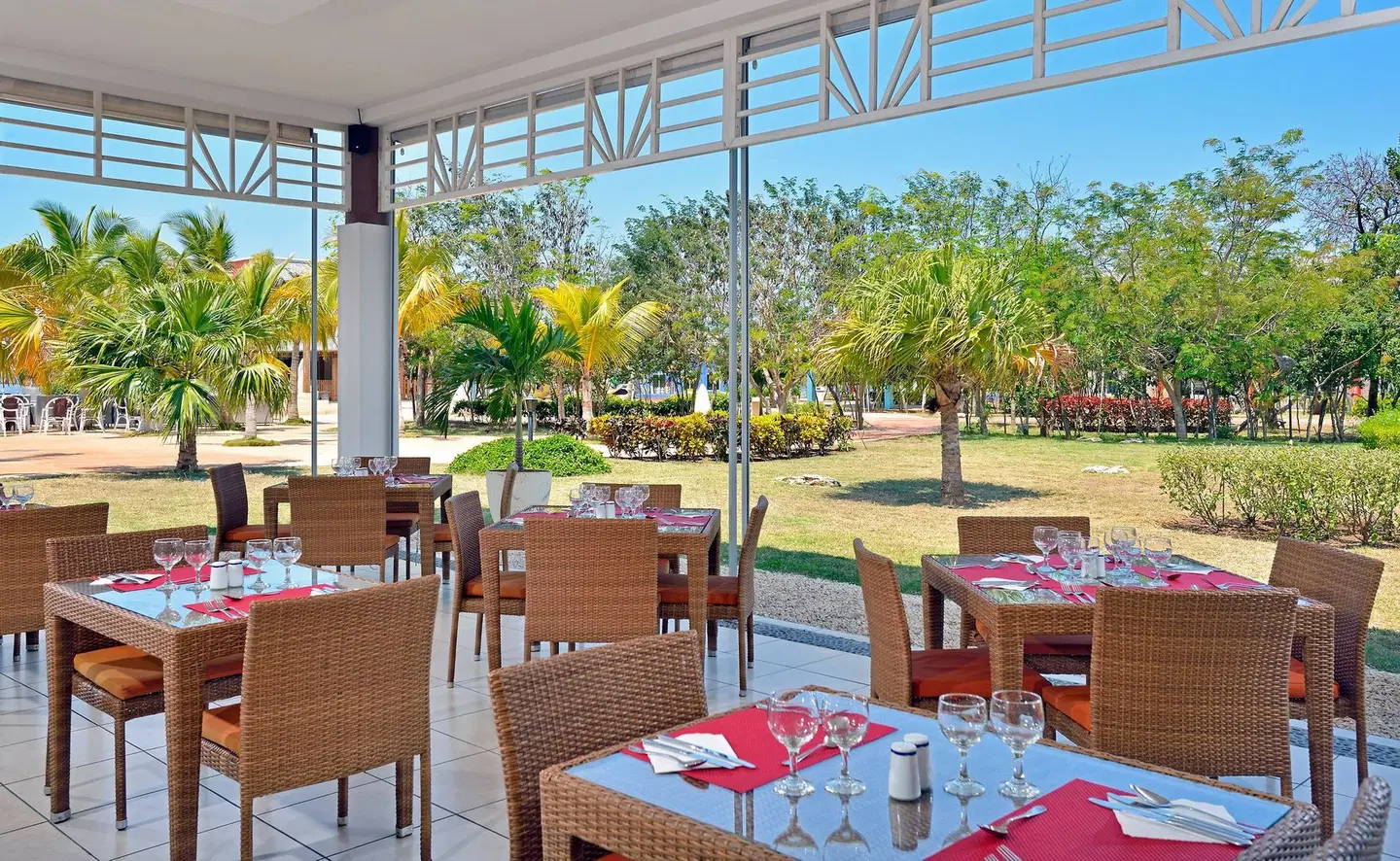 Melia Jardines del Rey Restaurant