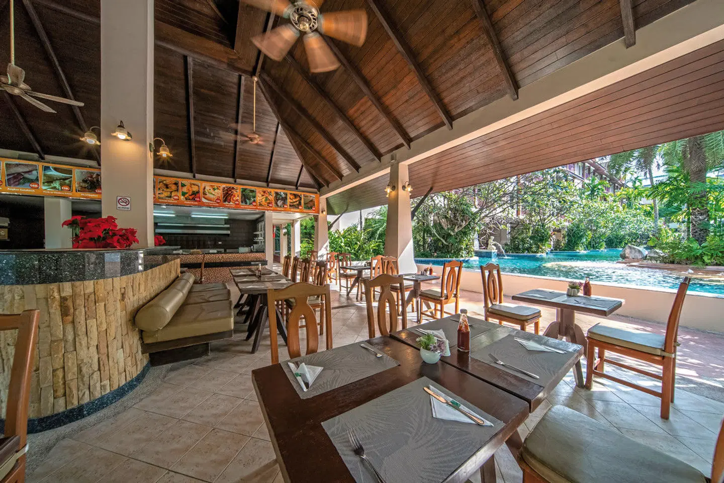 Kata Palm Resort Terrasse