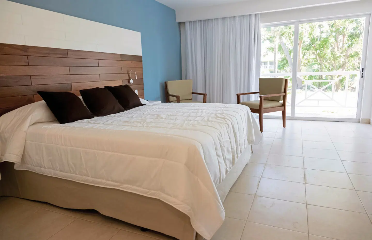 Viva Fortuna Beach by Wyndham ROOM_EXAMPLE