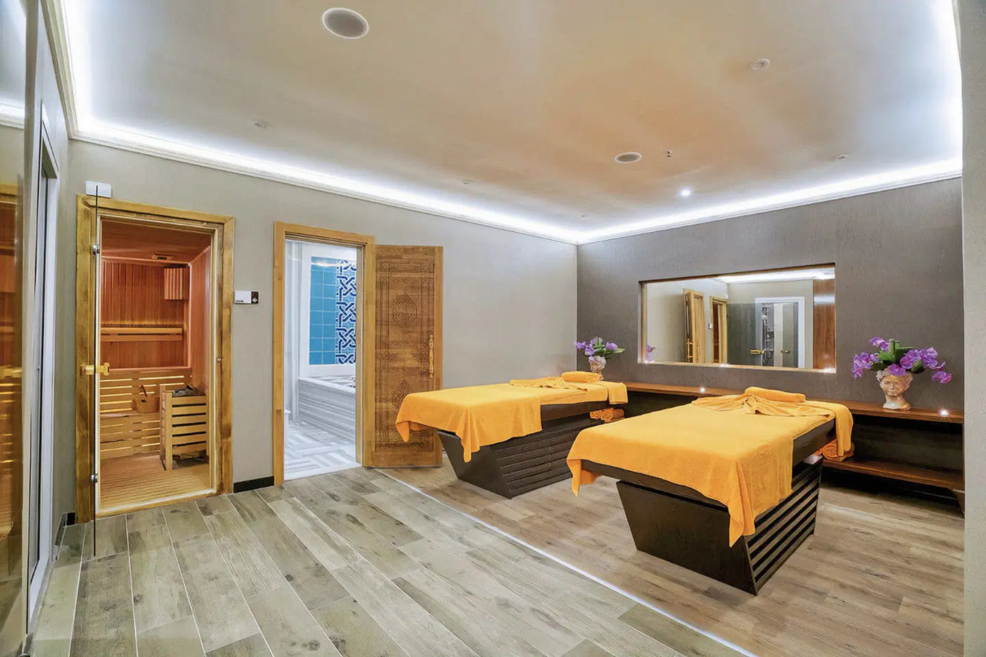 Grand Park Lara HEALTH_BEAUTY