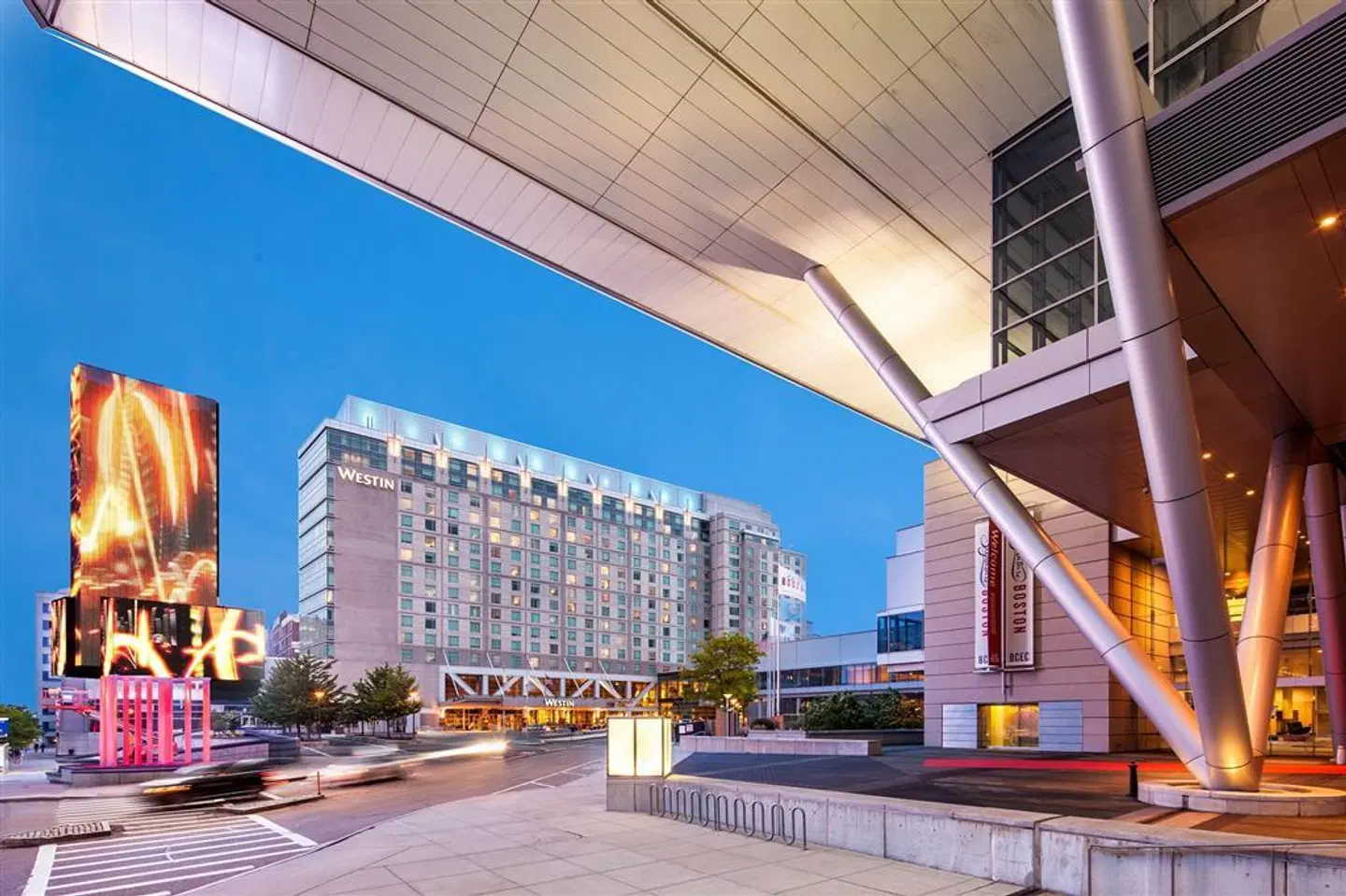 The Westin Boston Seaport District EXTERIOR