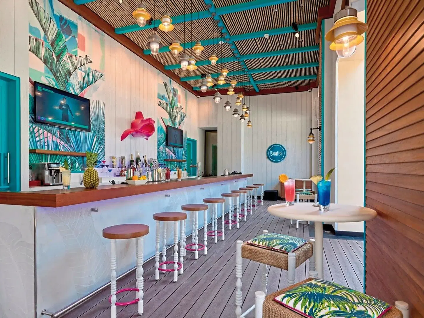 Fairmont The Palm Bar