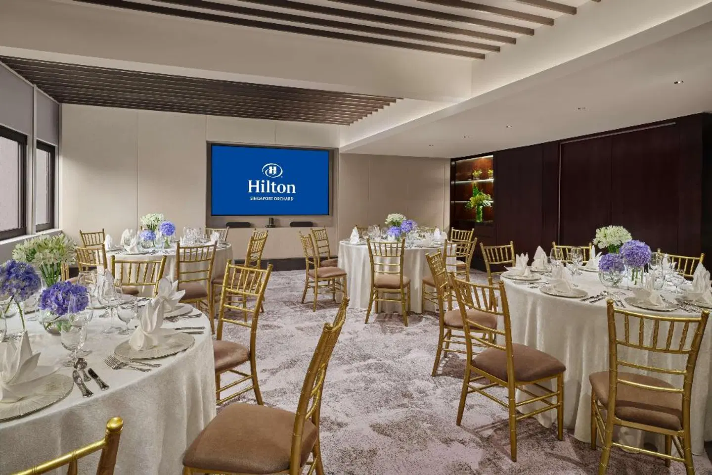 Hilton Singapore Orchard Restaurant