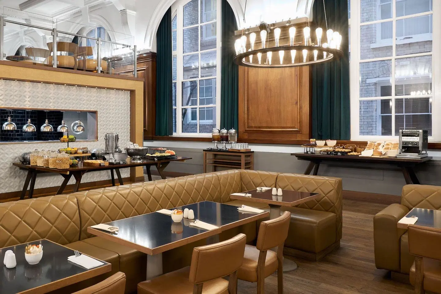 Aloft Liverpool LOUNGE_LOBBY