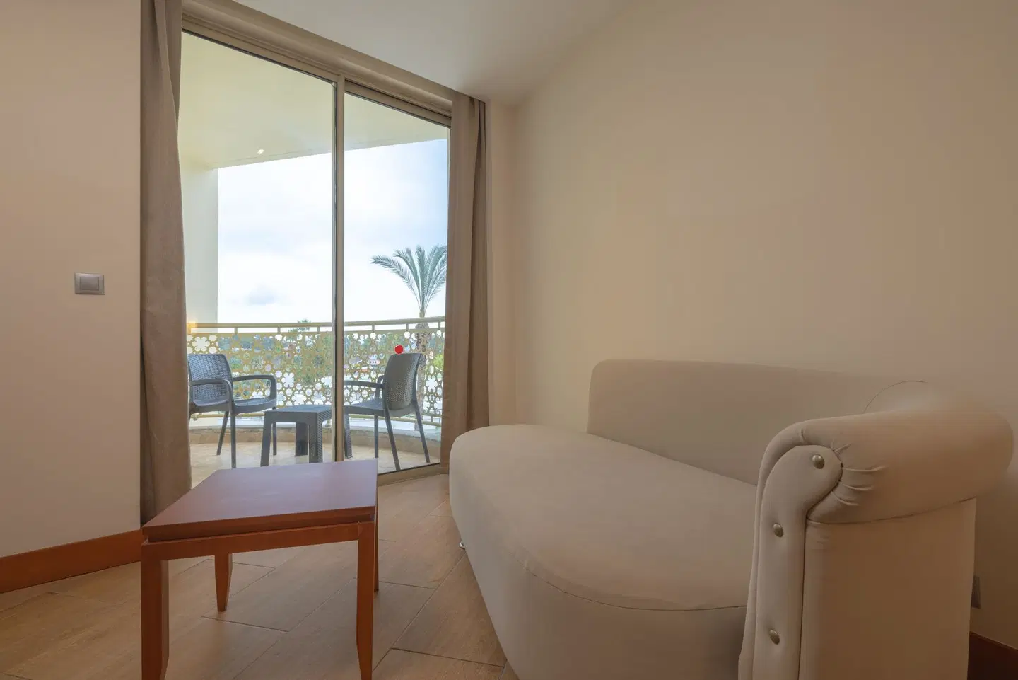 Crystal Prestige Pearl Collection ROOM_EXAMPLE