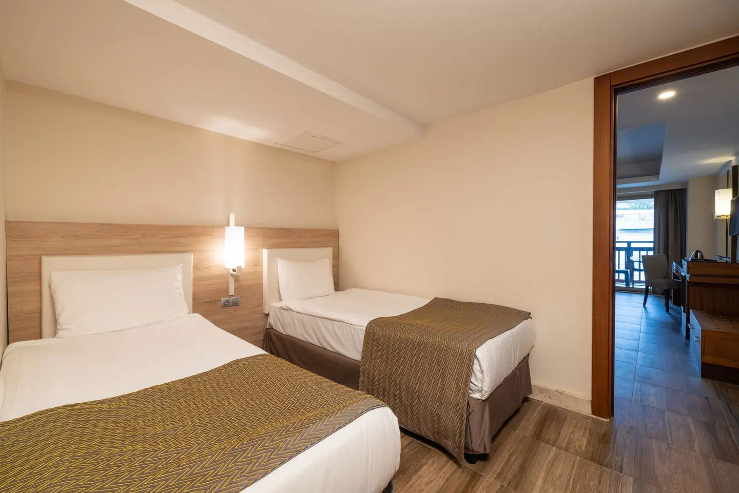 Crystal Prestige Pearl Collection ROOM_EXAMPLE