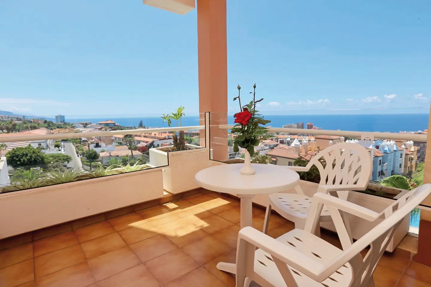 Puerto Palace Terrasse