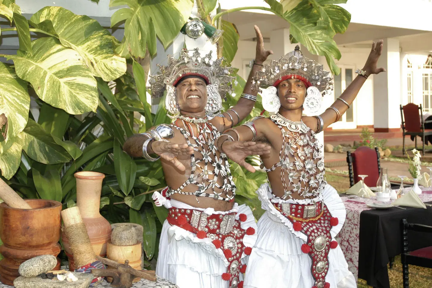 Mount Lavinia PEOPLE