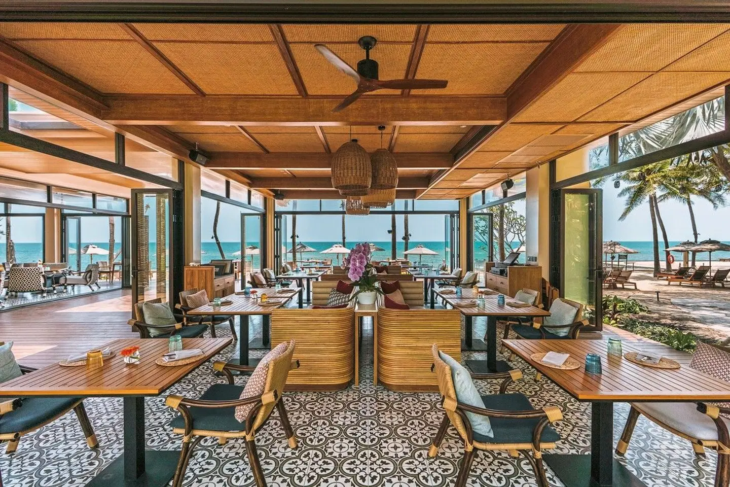 Anantara Hua Hin Resort Restaurant