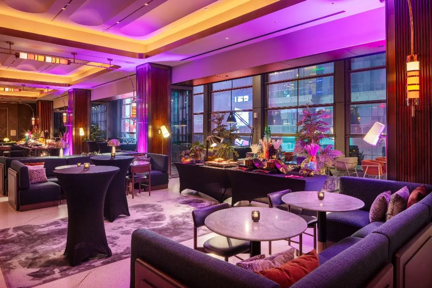 Tempo by Hilton New York Times Square Bar