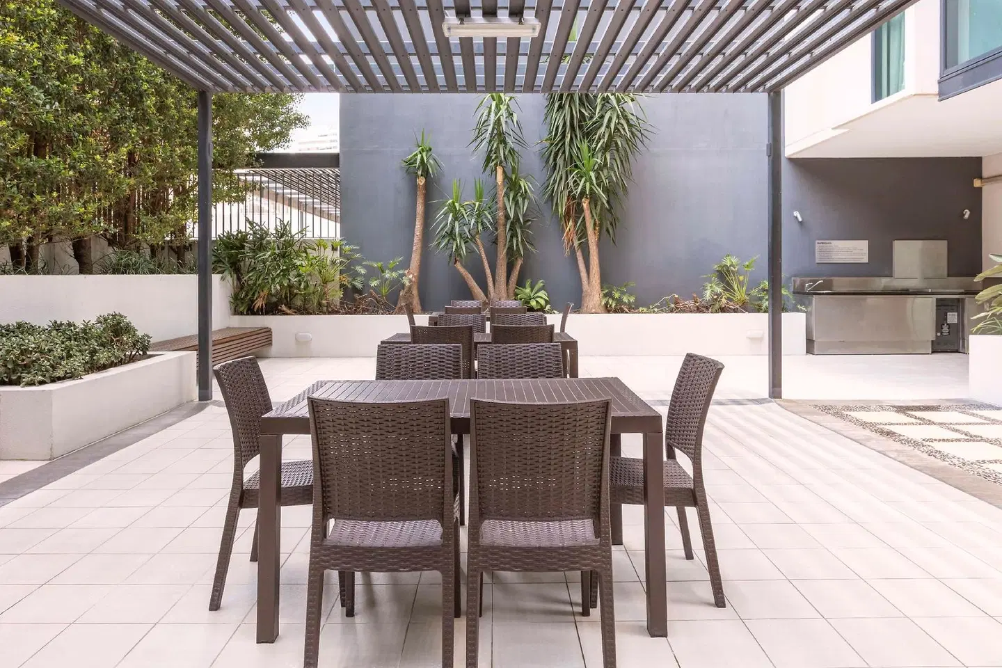 Oaks Brisbane on Charlotte Suites Terrasse