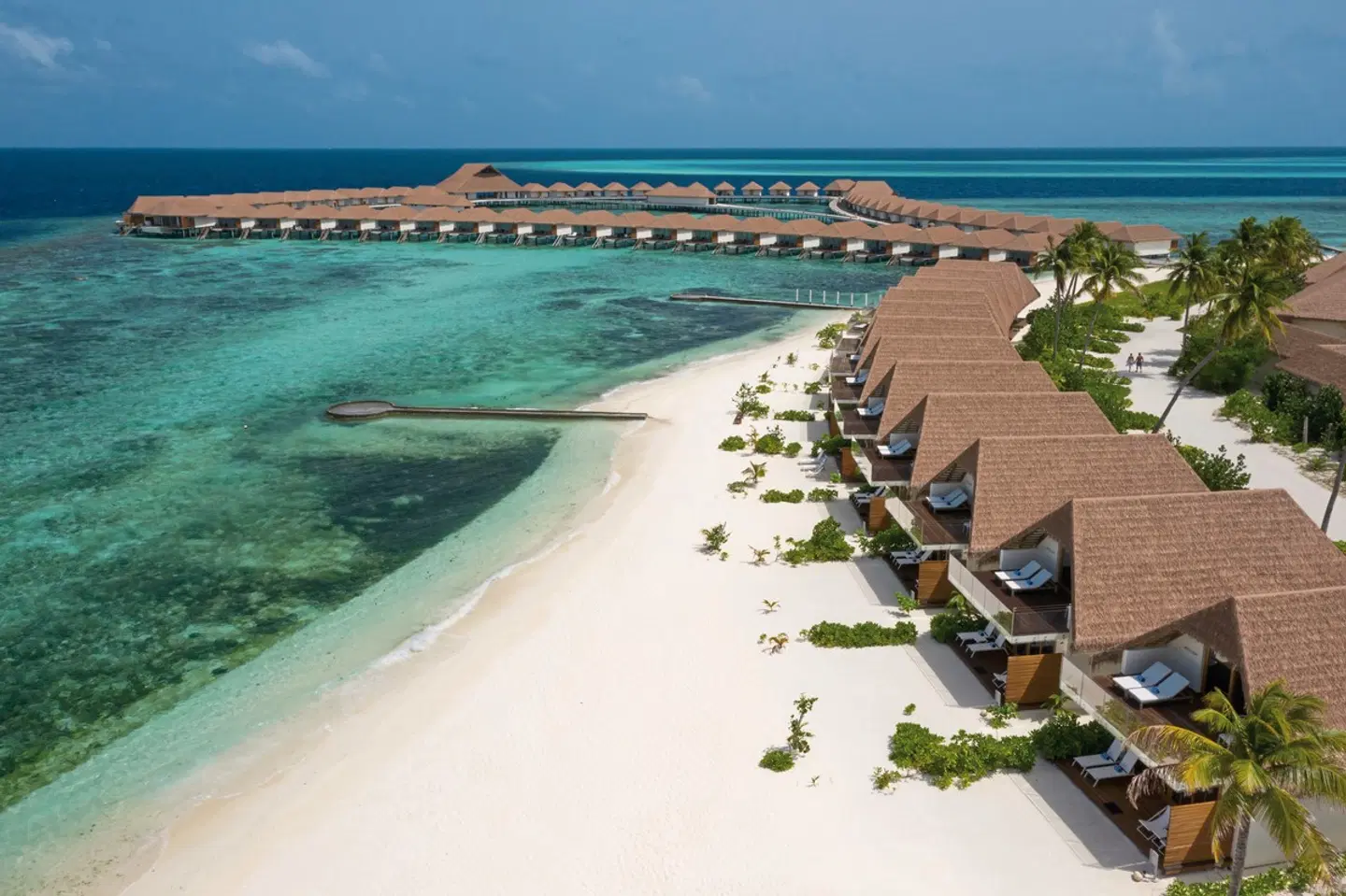 Cinnamon Velifushi Maldives Strand