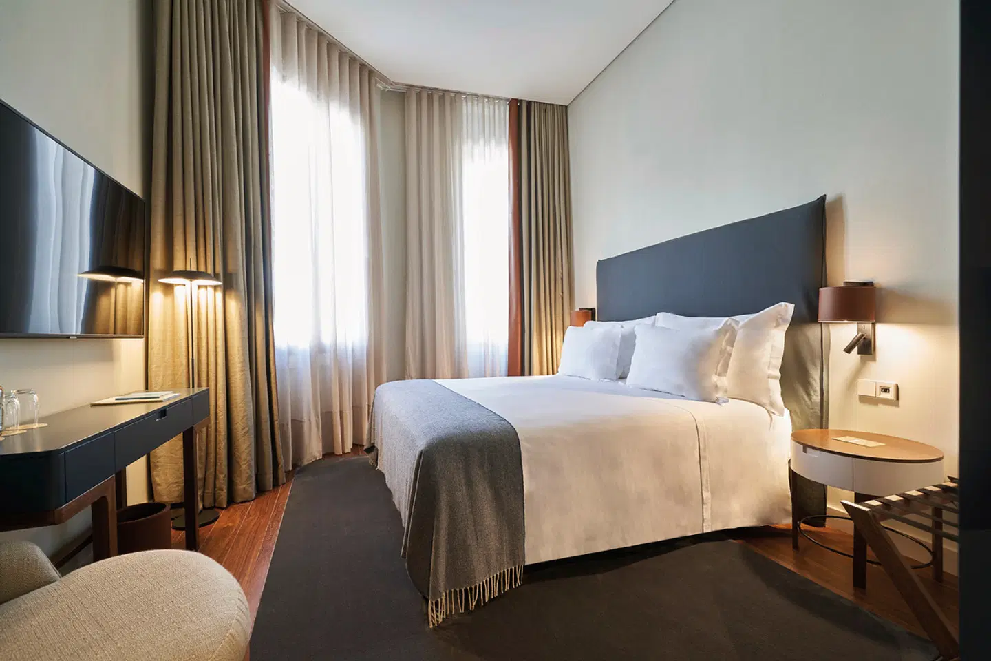 PortoBay Flores ROOM_EXAMPLE