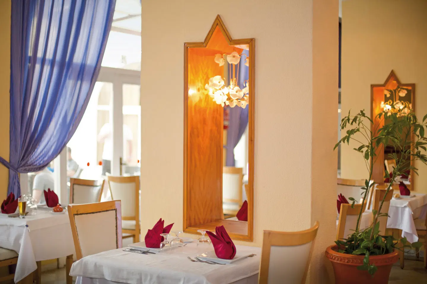 Le Soleil Bella Vista ROOM_EXAMPLE